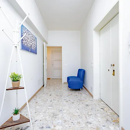 Golden House Apartamento *